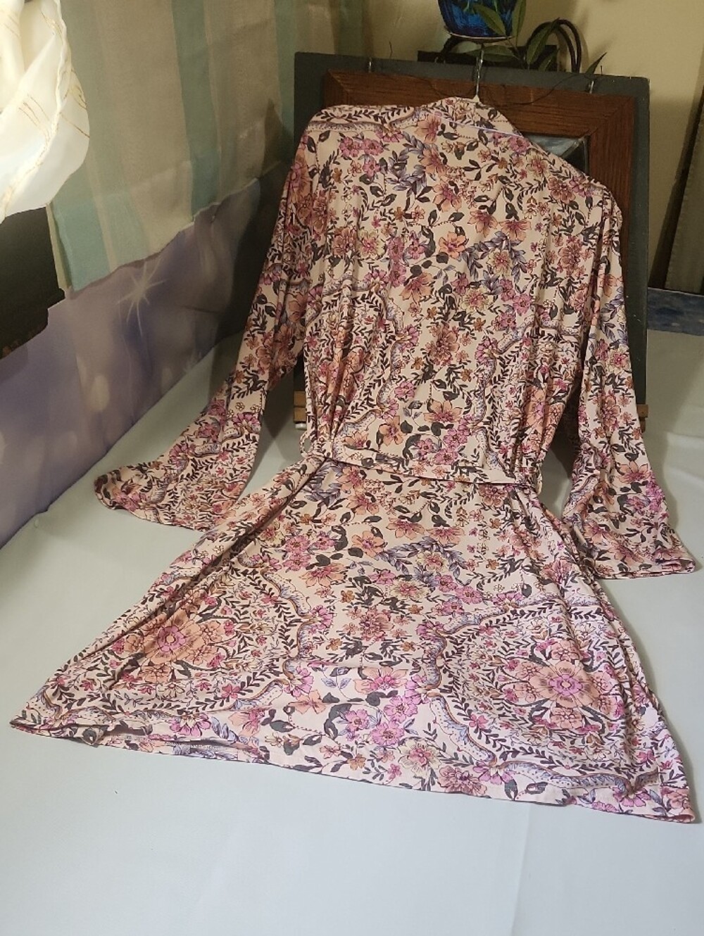 Johnny Was Pink Floral Robe size Large - Picture 7 of 8
